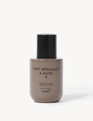 marksandspencer T222590D toaletni voda na telo nebo obleceni 30 ml s vuni bergamotu a pizma a melounu a travy vetiver 199Kc.jpg
